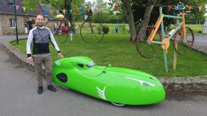 Mickaël Normand et son Vélo-Mobile